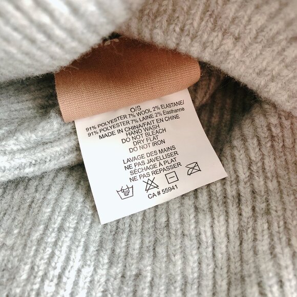 Harlow Light Grey knit hat wool blend winter hat New with tags Toque womens hat - Picture 3 of 3